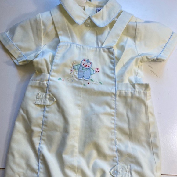 Petit Ami Other - True Vintage Petit Ami boys romper 24 months yellow embroidered stitched unique